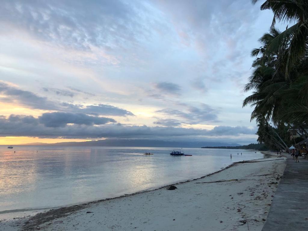 Sea View Resort Siquijor Kültér fotó